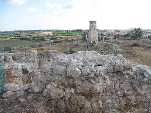 ruins at Yibna