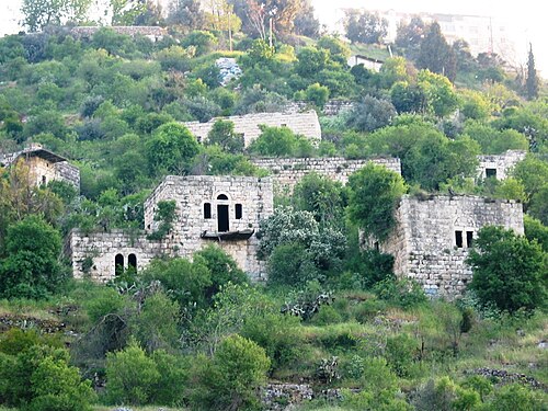 recent ruins at Lifta