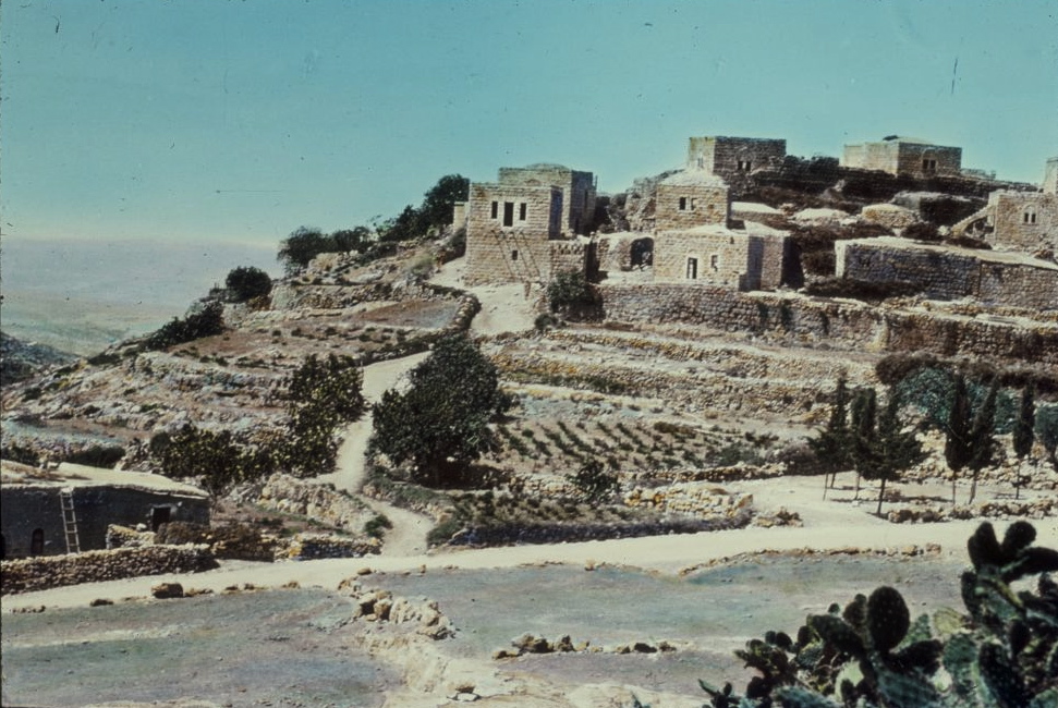 historical cityscape of Beit Ur al Fauqa