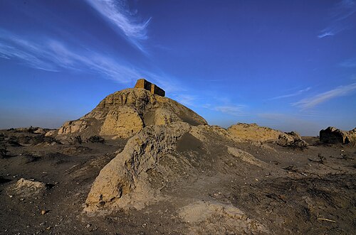 ruins at Nippur along the Shatt en Nil
