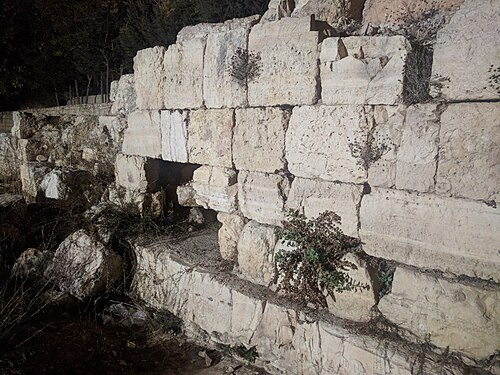 ruins at Ramat el Khalil