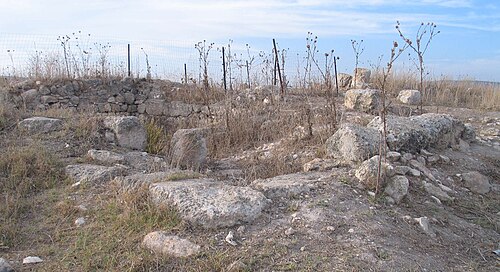 ruins at Tel Hanaton