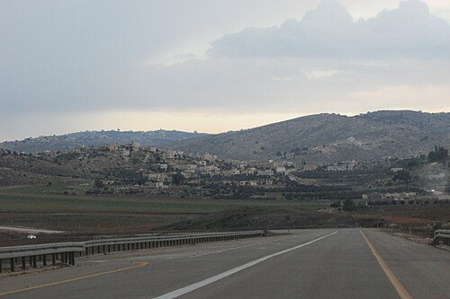 cityscape of Deir al Asal al Fauqa
